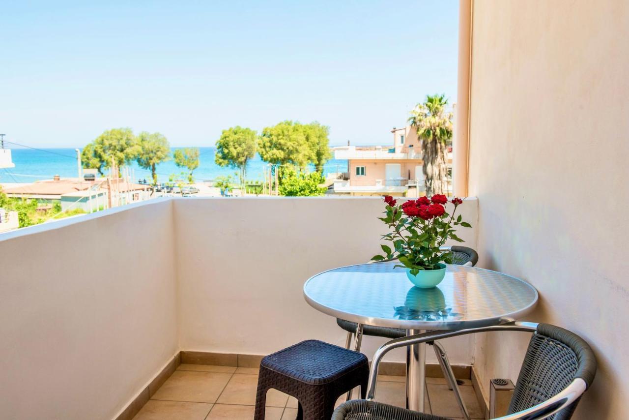 Pearl Seaside Cozy Apartments Chania  Екстер'єр фото