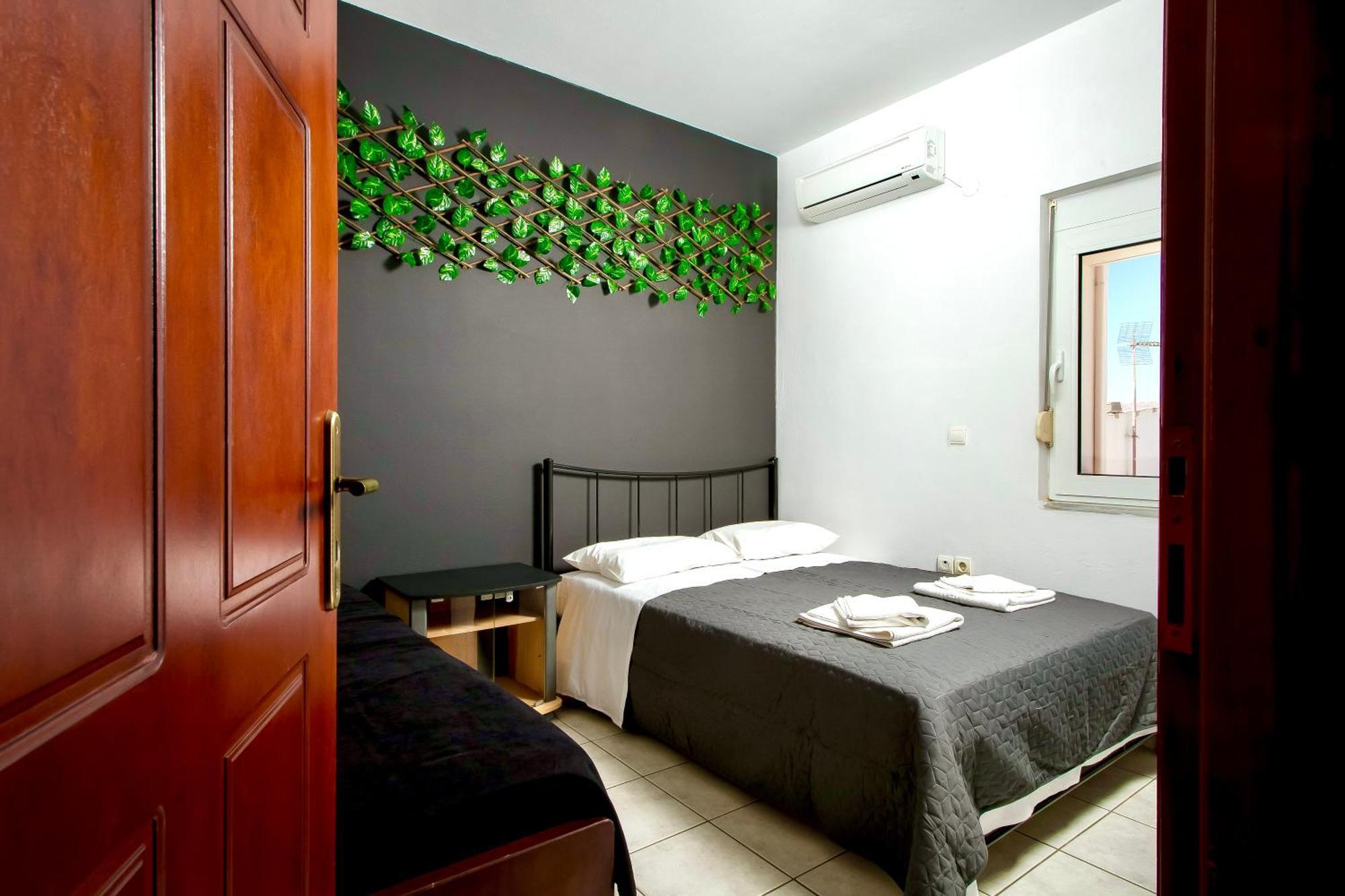 Pearl Seaside Cozy Apartments Chania  Екстер'єр фото