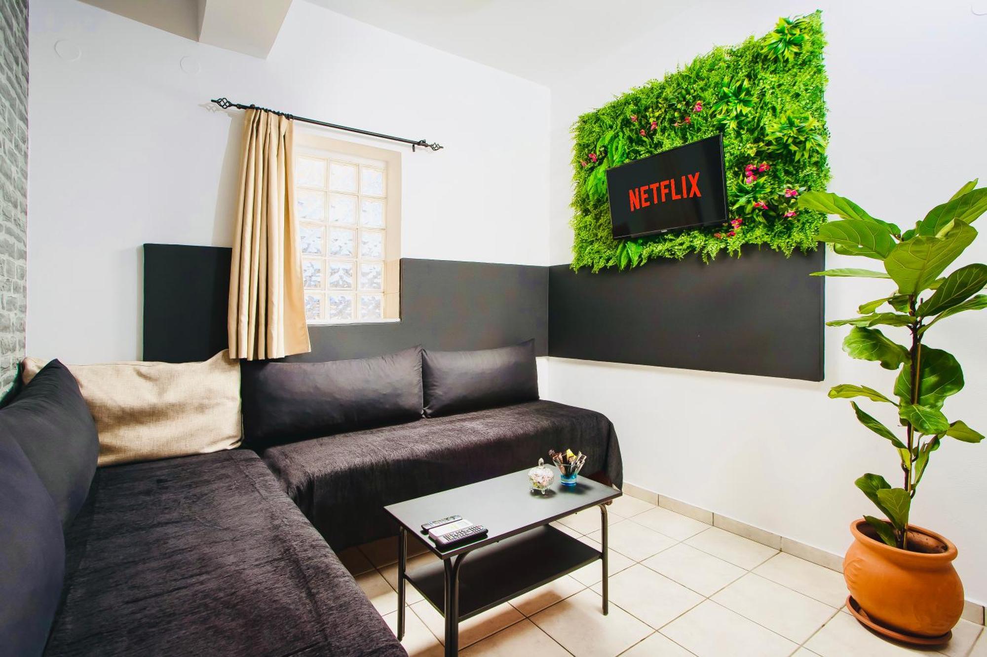 Pearl Seaside Cozy Apartments Chania  Екстер'єр фото