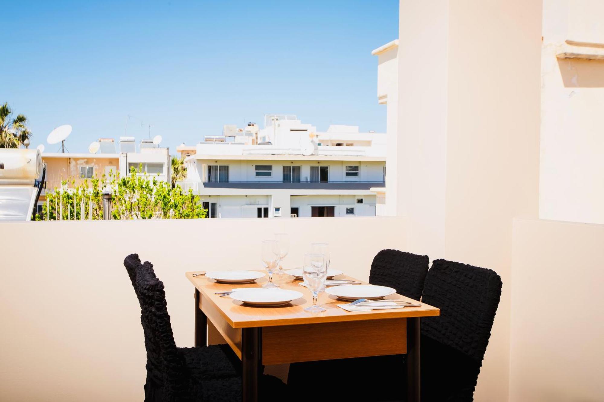 Pearl Seaside Cozy Apartments Chania  Екстер'єр фото