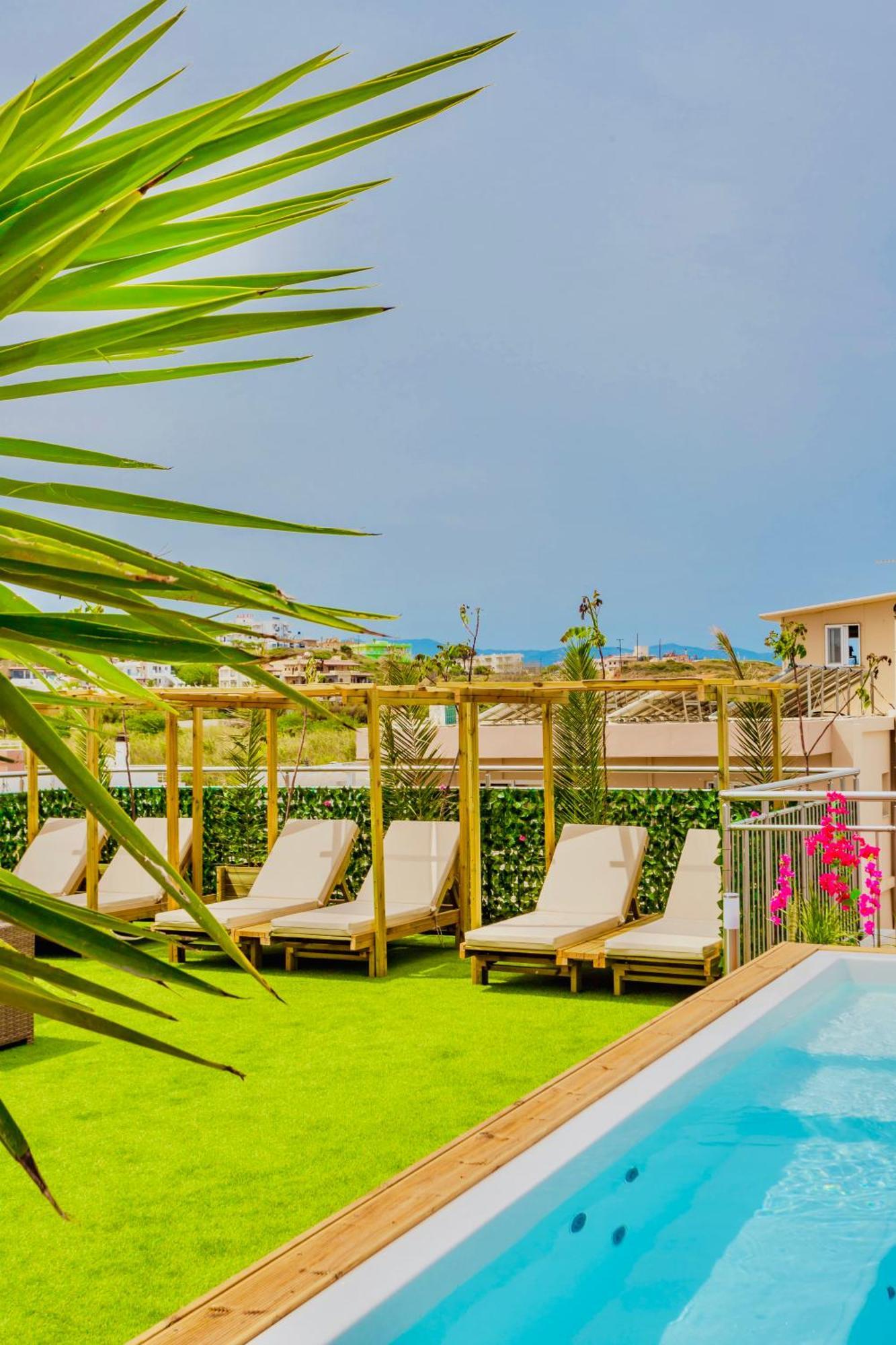 Pearl Seaside Cozy Apartments Chania  Екстер'єр фото