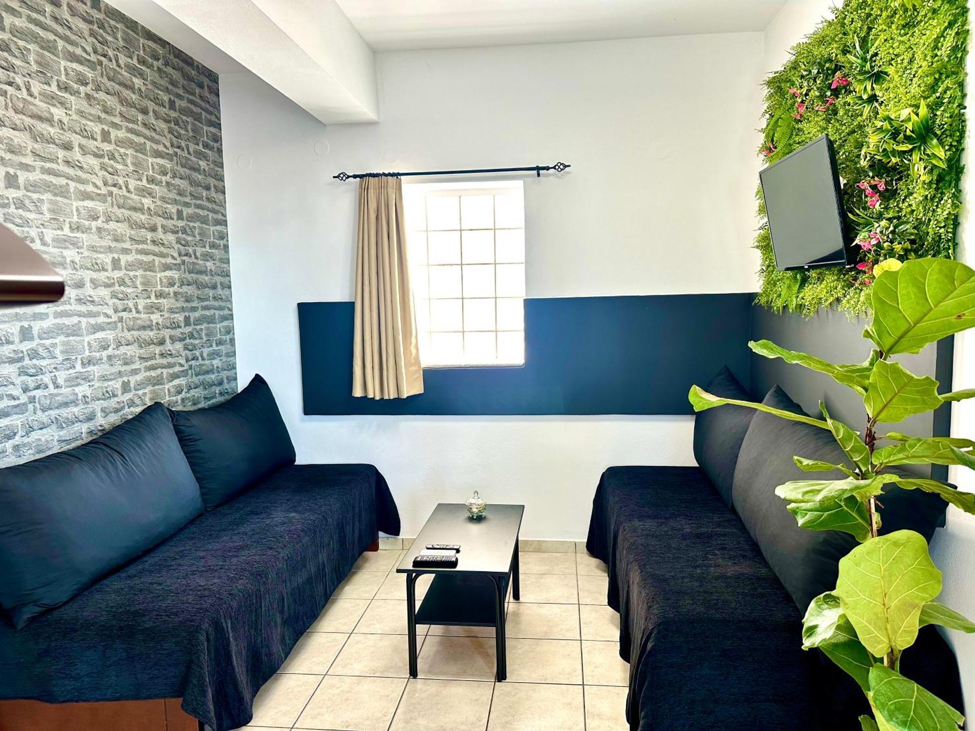 Pearl Seaside Cozy Apartments Chania  Екстер'єр фото